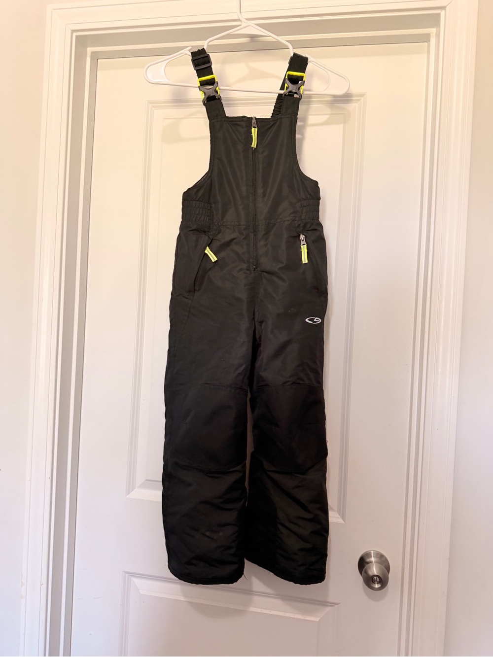 Champion Kids Size 5/6 Black Insulated Snow Bib Overalls Ski Snow Pants